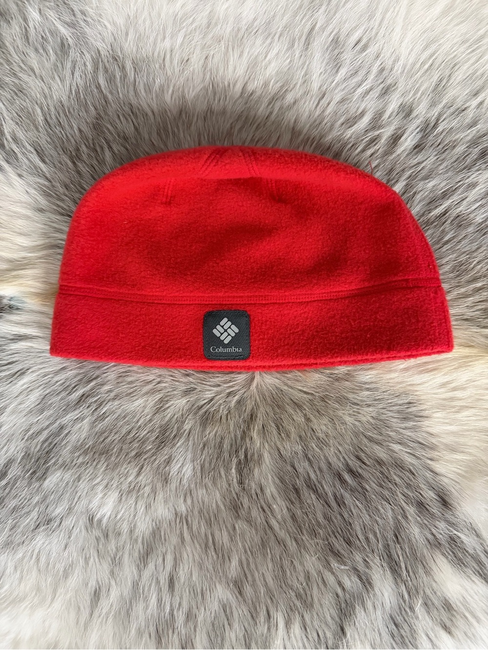 Columbia kids Red Fleece Beanie with Logo Patch size small